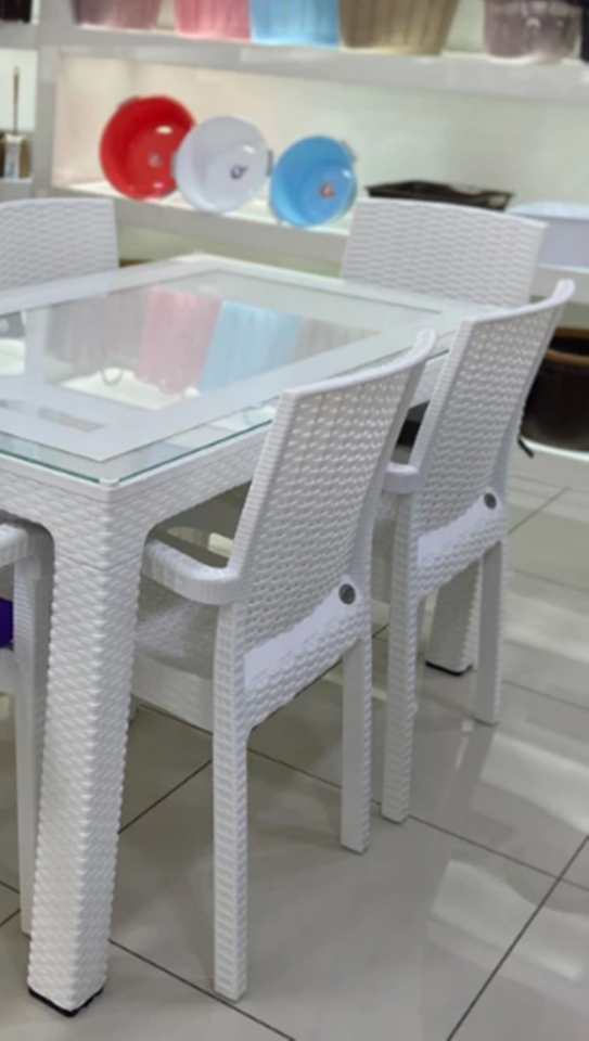Rattan Bahçe Balkon Masa Takımı 4 Kişilik Victor Koltuk 90x150cm Camlı Set Pro 1. Kalite(Kopya)